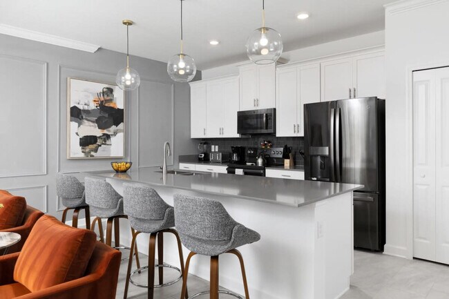 Building Photo - 954 Splash Shot Pl