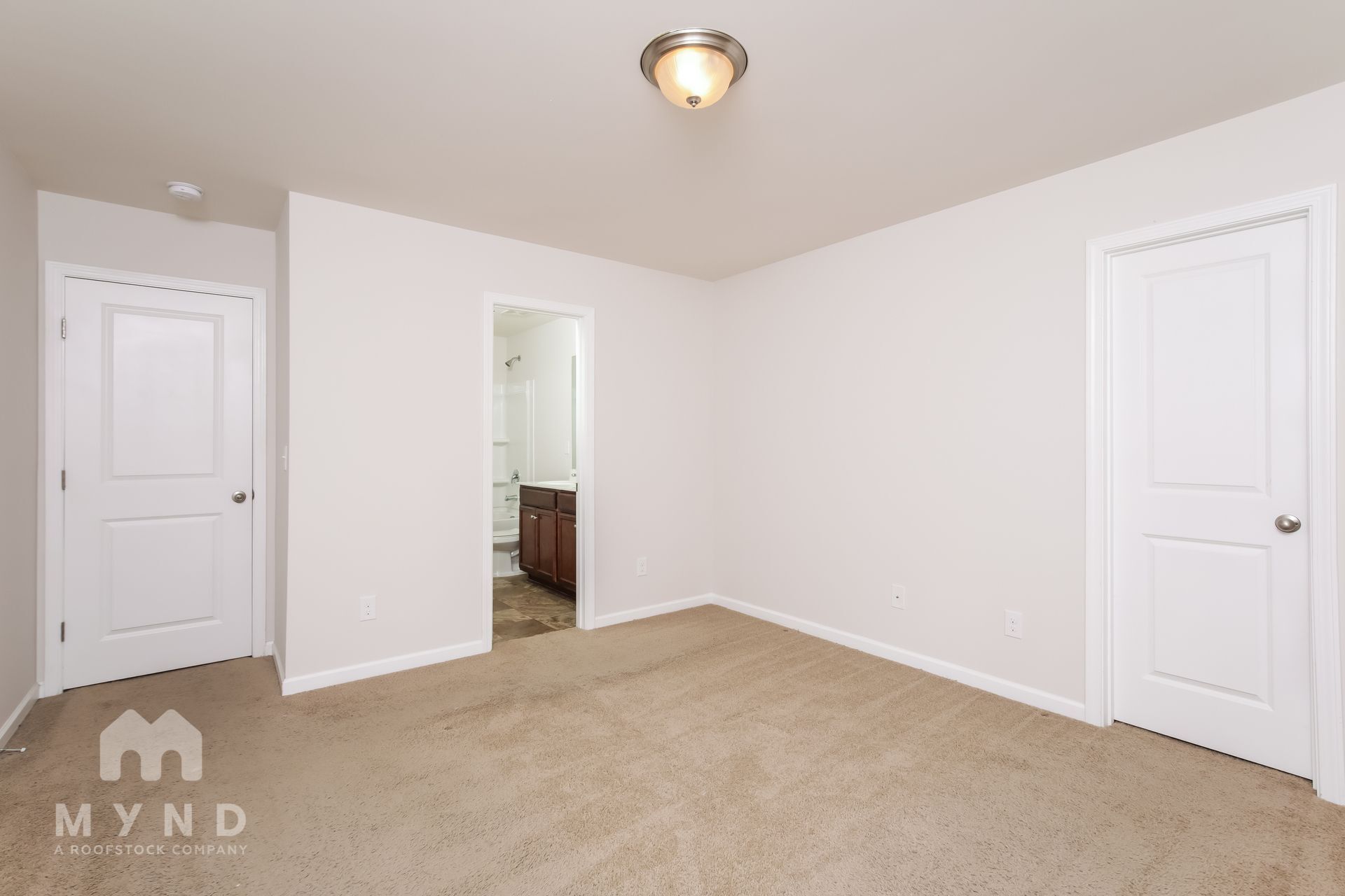 Building Photo - 700 Rose Mallow Dr