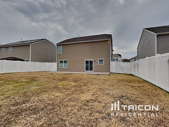 Building Photo - 3266 Runneymede Street SW