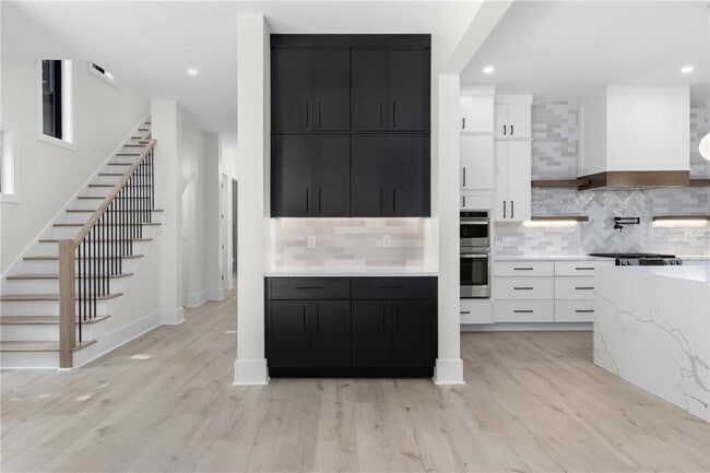 Building Photo - 2278 Tally Dr