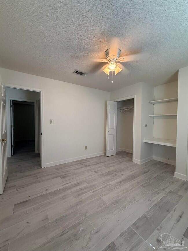 Building Photo - 3521 Sweet Bay Dr