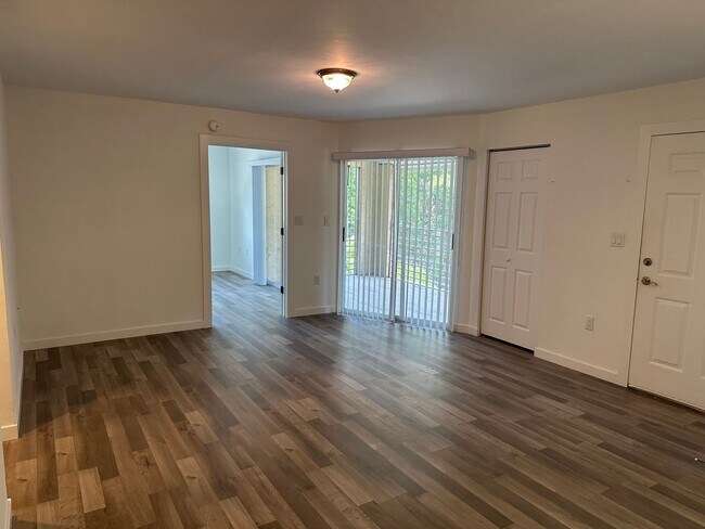 Building Photo - 3120 Seasons Way