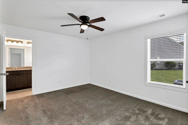 Building Photo - 357 Finch Ln