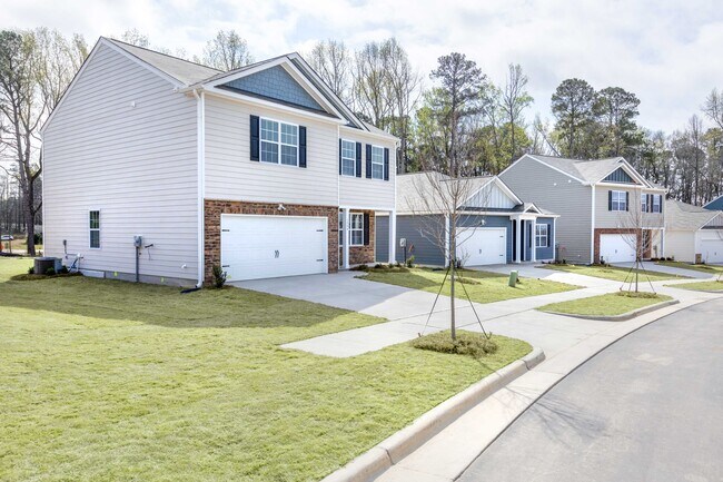 Building Photo - 1217 Montif Dr