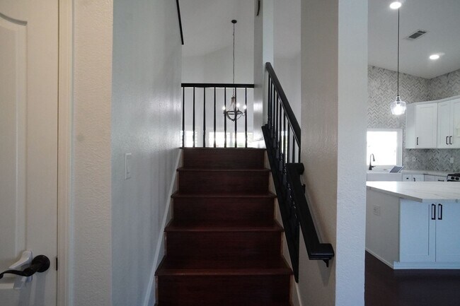 Building Photo - 11500 Jimrik Ave