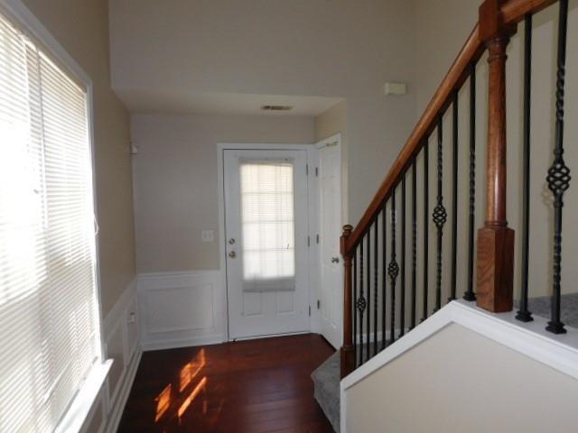 Building Photo - 3286 Welmingham Dr SW