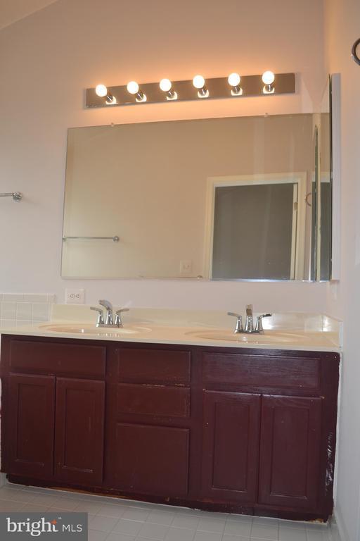 Building Photo - 12015 Panthers Ridge Dr