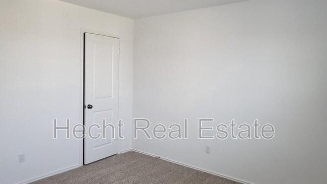 Building Photo - 348 Geode Glen