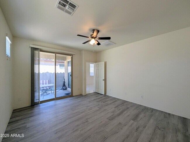 Building Photo - 2734 W Bowker St