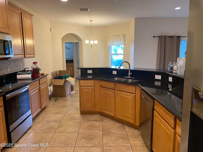 Building Photo - 491 Easton Forest Cir SE