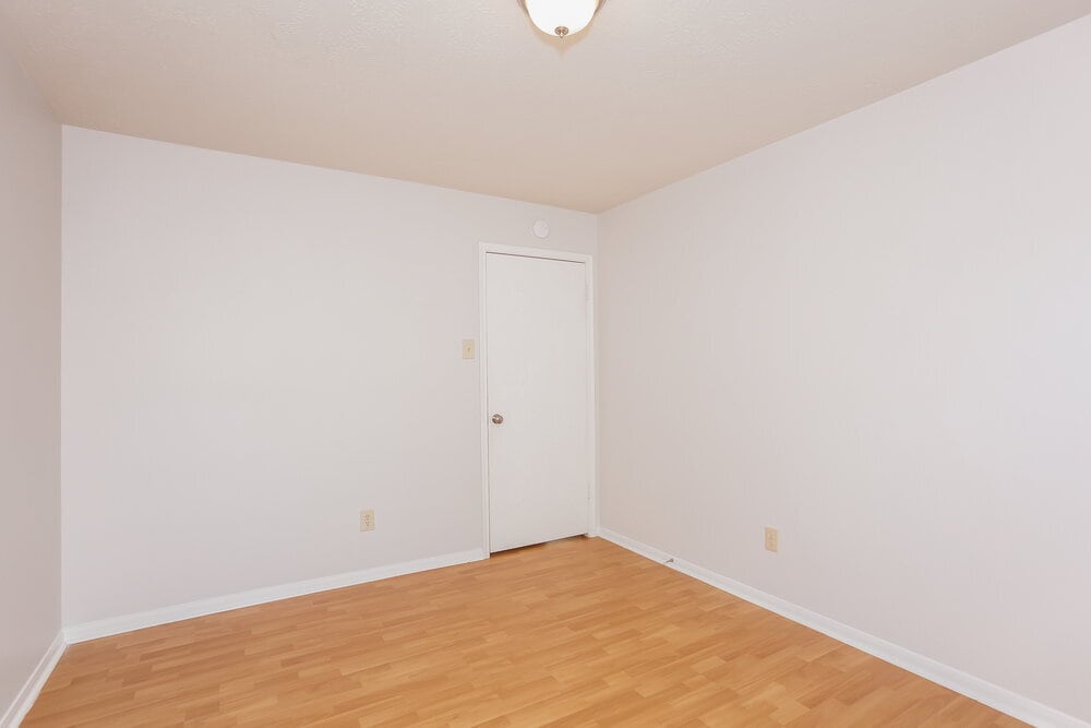 Building Photo - 8234 Worthington Dr