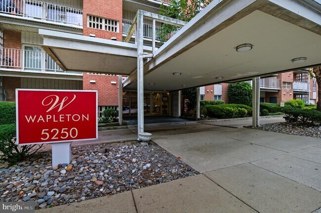 Building Photo - 5250 Valley Forge Dr