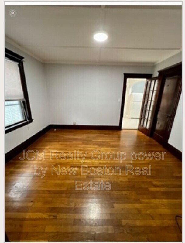 Building Photo - 264 Boston St