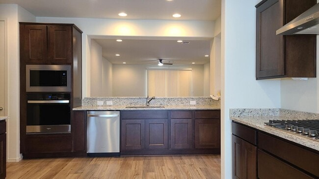 Building Photo - 7060 W Oberlin Wy