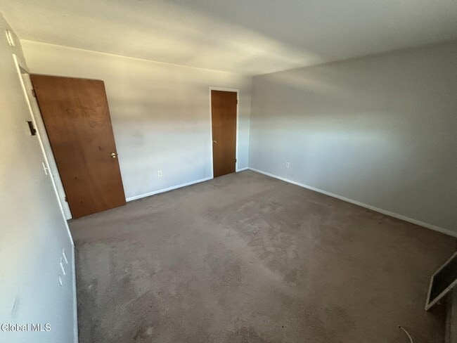 Building Photo - 22 Church St Ext