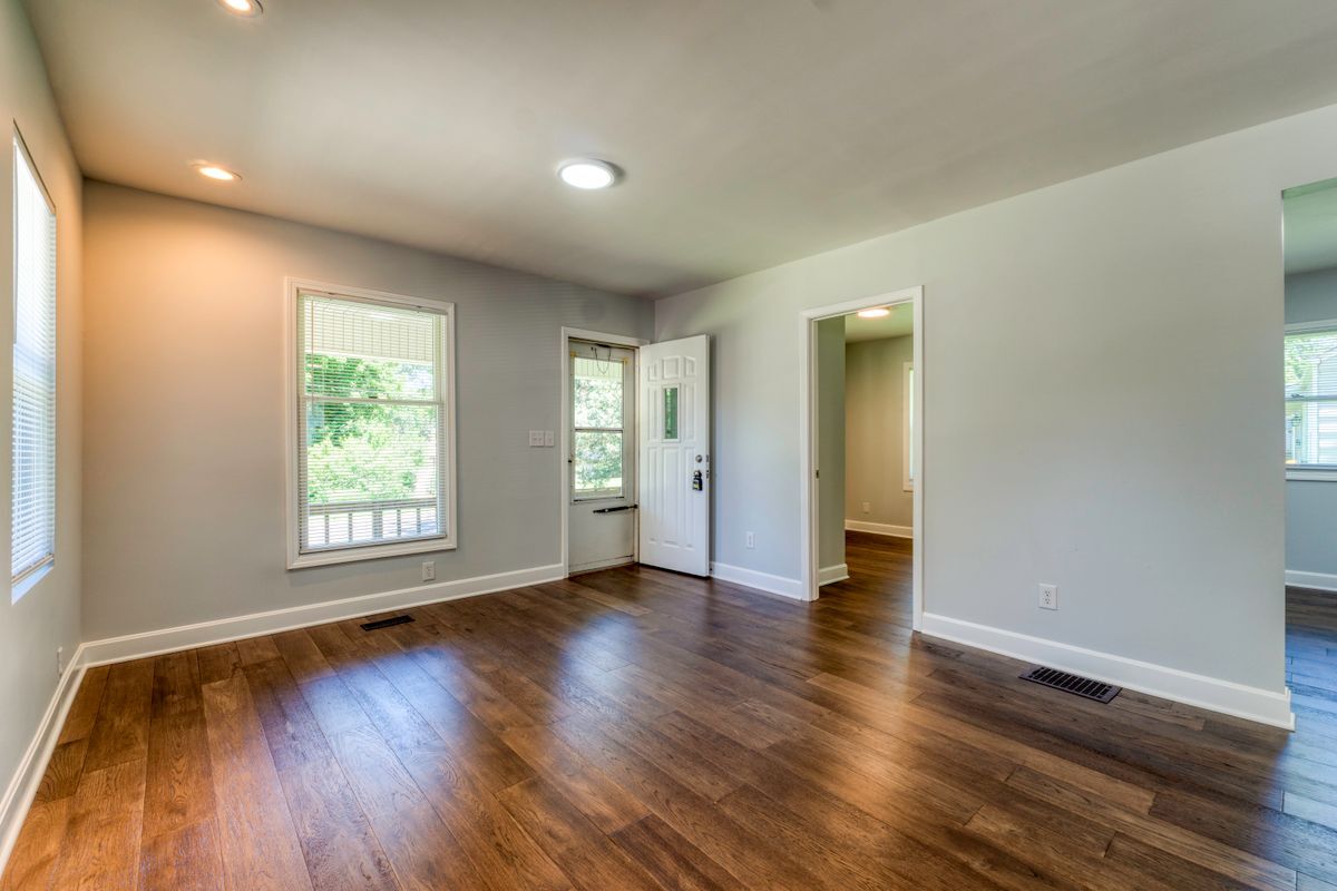 Building Photo - 8241 Riley St