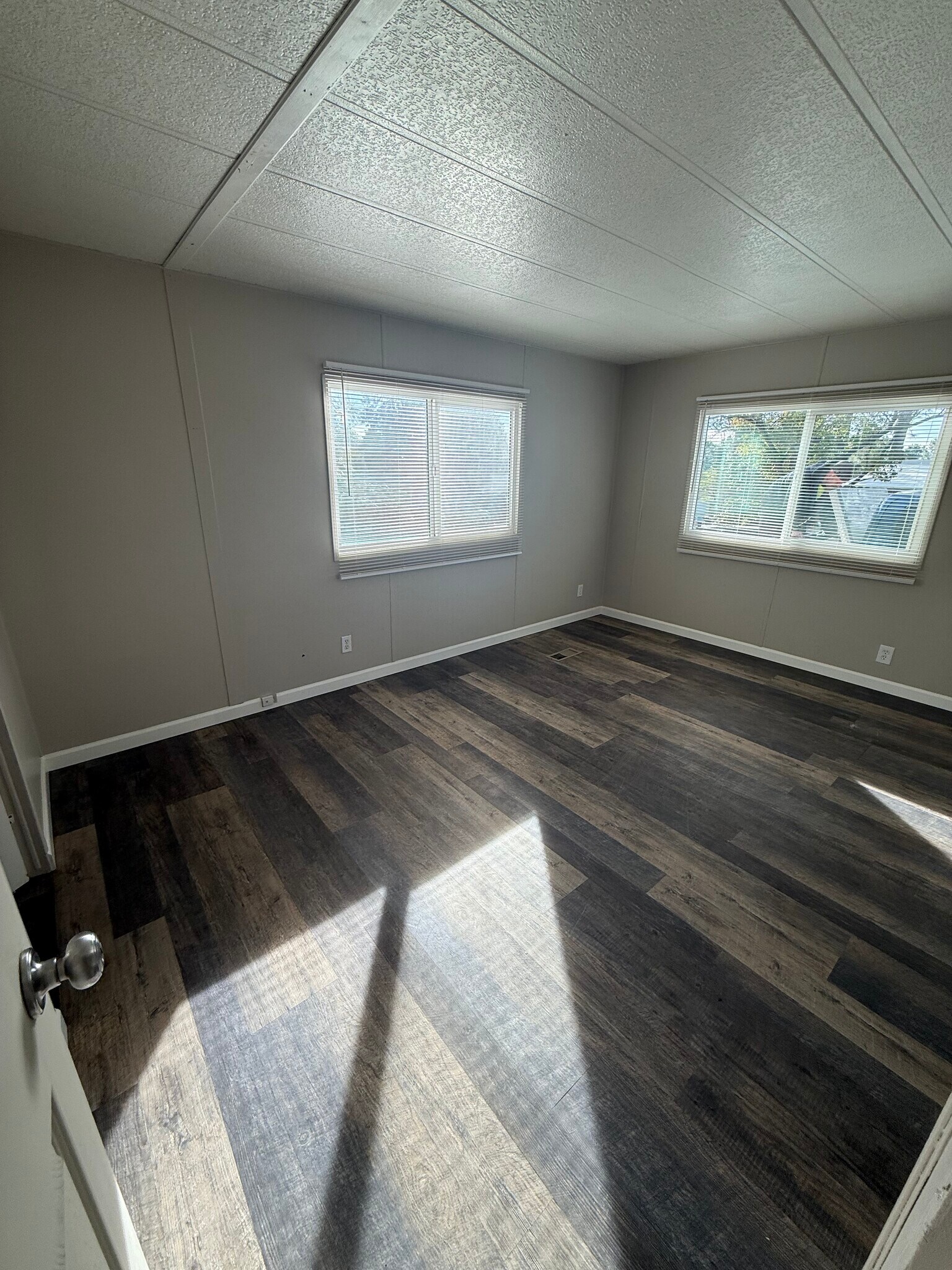 Building Photo - 4303 E Wintergreen Rd