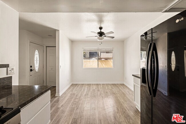 Building Photo - 1836 E Ave J2