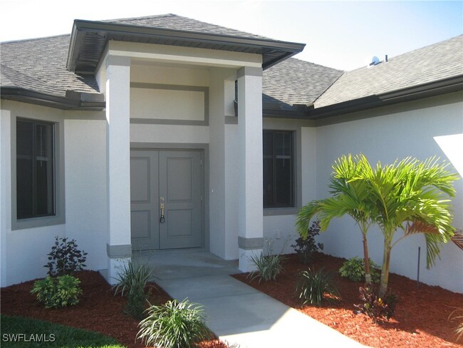 Building Photo - 410 SW 42nd Terrace