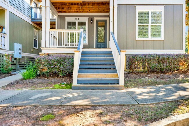 Building Photo - 25806 Pollard Rd