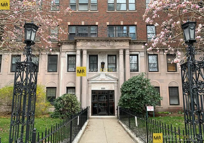 Building Photo - 2001 Commonwealth Ave