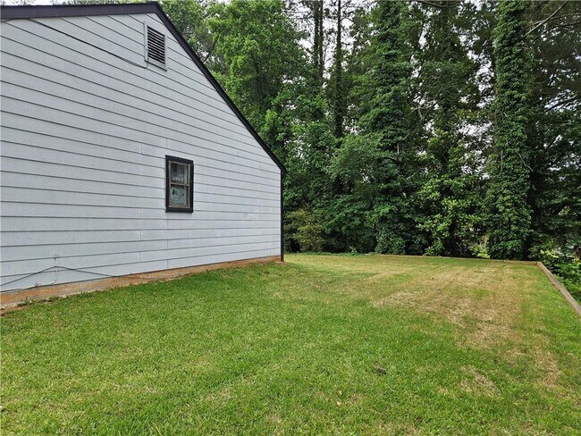 Building Photo - 20 Hartley Woods Dr