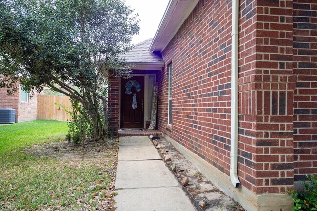 Building Photo - 2834 Falcon Knoll Ln