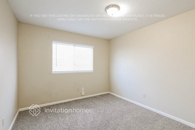 Building Photo - 18 Dempster Ct