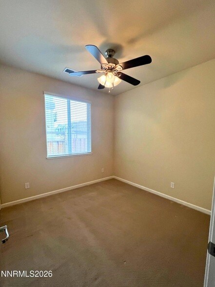 Building Photo - 7075 Diversey Dr