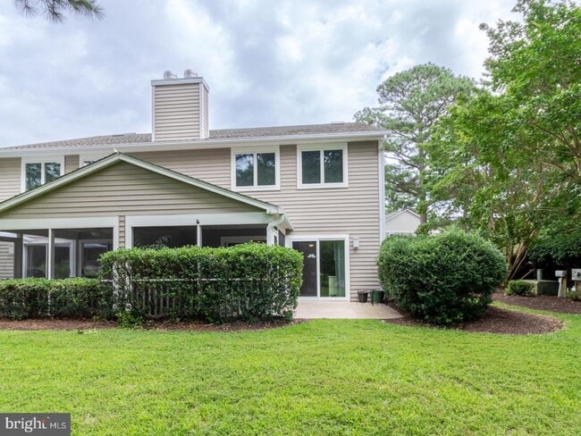 Building Photo - 38425 Mainsail Dr