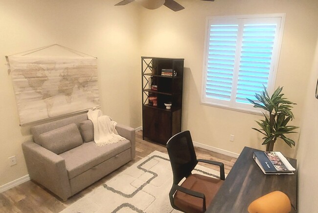 Building Photo - Fully Furnished 2 Bedroom 2 Bath with Den Provided In a 55 Plus Community