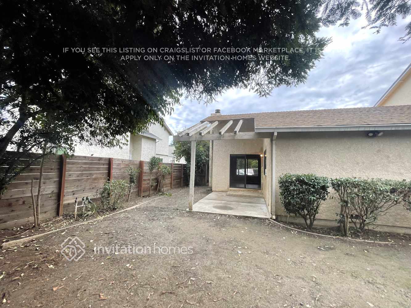 Building Photo - 1119 Hartford Pl