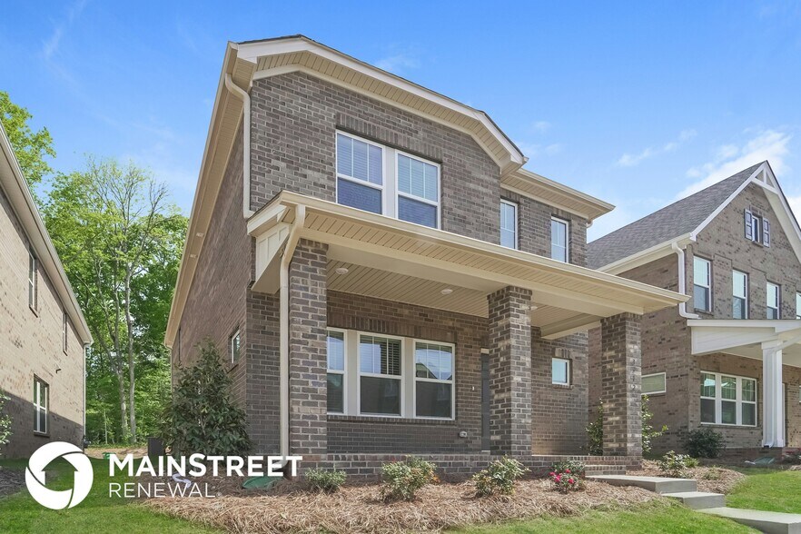 Building Photo - 3312 Lisburn St