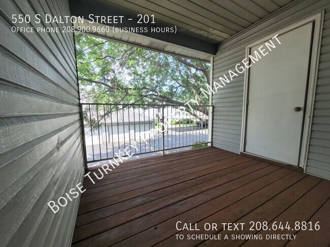 Building Photo - 550 S Dalton Ln