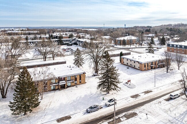 Primary Photo - Allen Avenue