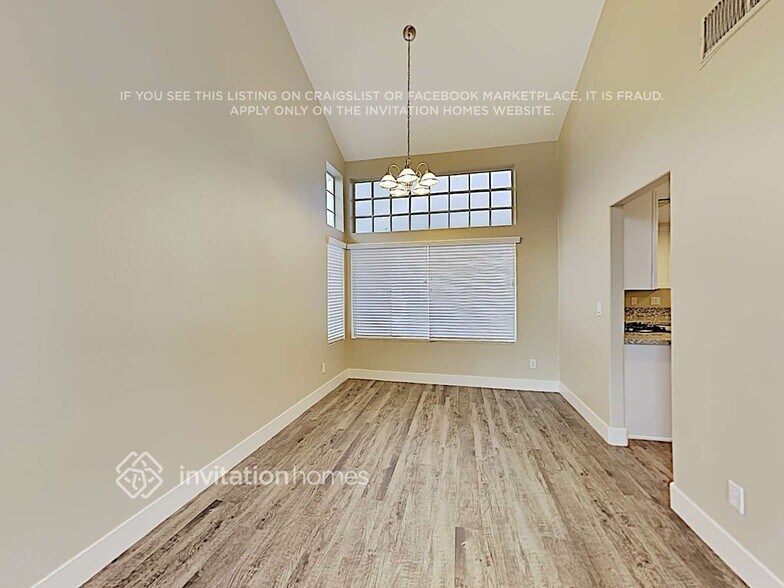 Building Photo - 303 Tuscany Ct