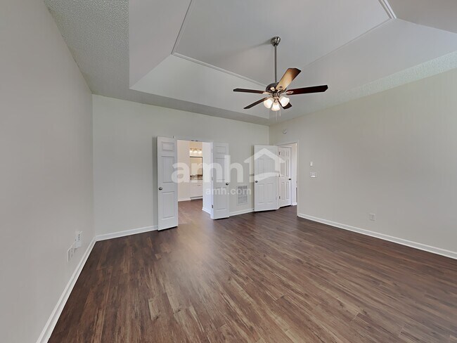 Building Photo - 8 Smokehouse Dr