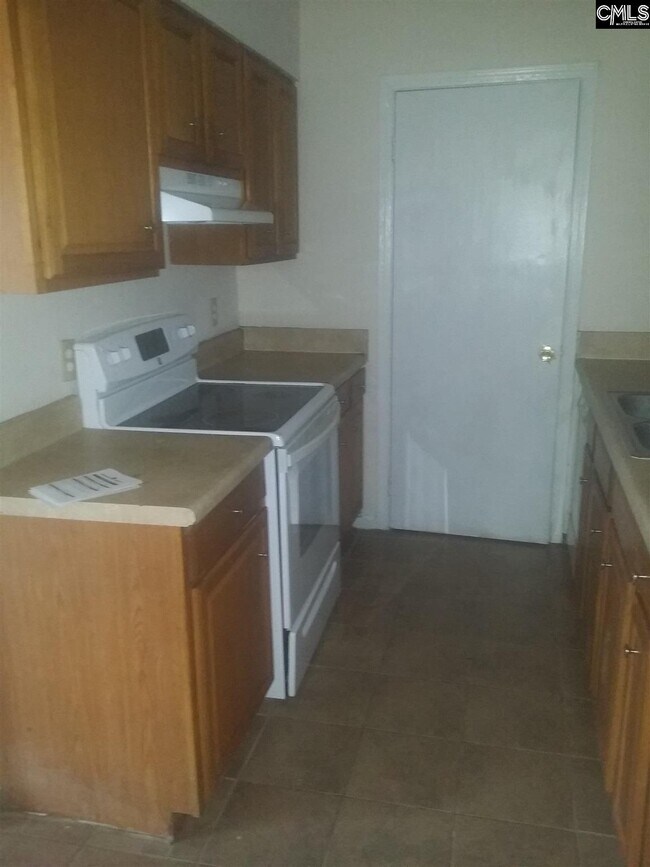 Building Photo - 107 Thornwell Ct
