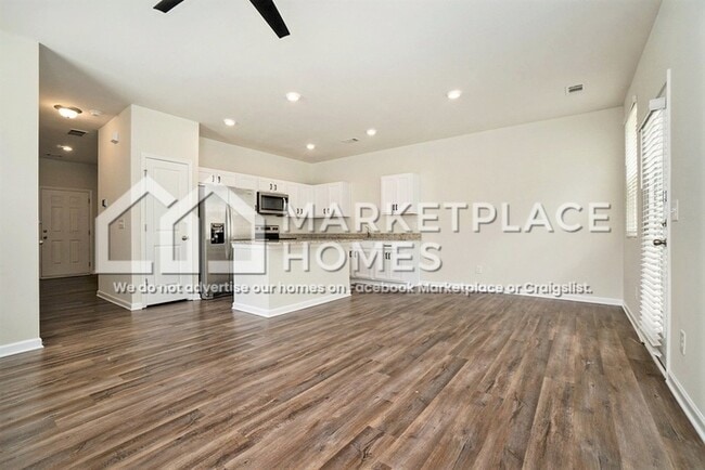 Building Photo - 6420 Mountain Home Way