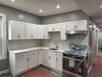 Building Photo - 419 Seaver St