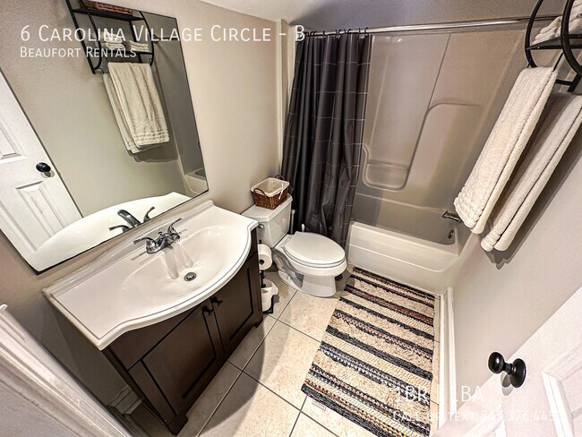 Building Photo - 6 Carolina Village Cir