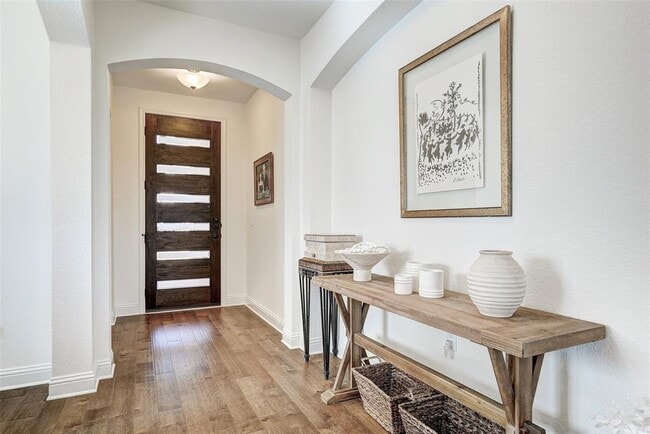 Building Photo - 260 Baldovino Skyway