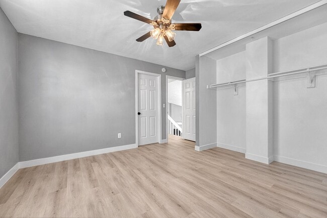 Building Photo - 16934 E Whitaker Dr