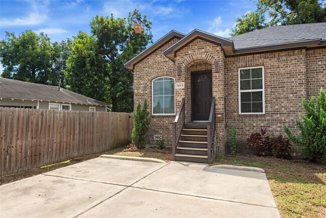 Building Photo - 4036 Lila St