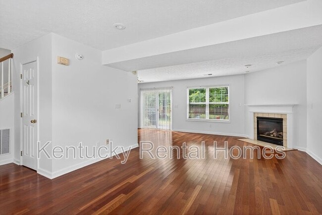 Building Photo - 1104 Rolfe Ln