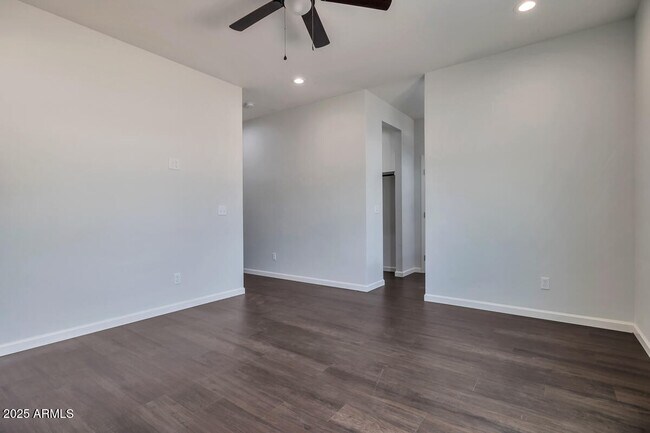 Building Photo - 1238 S 14th St