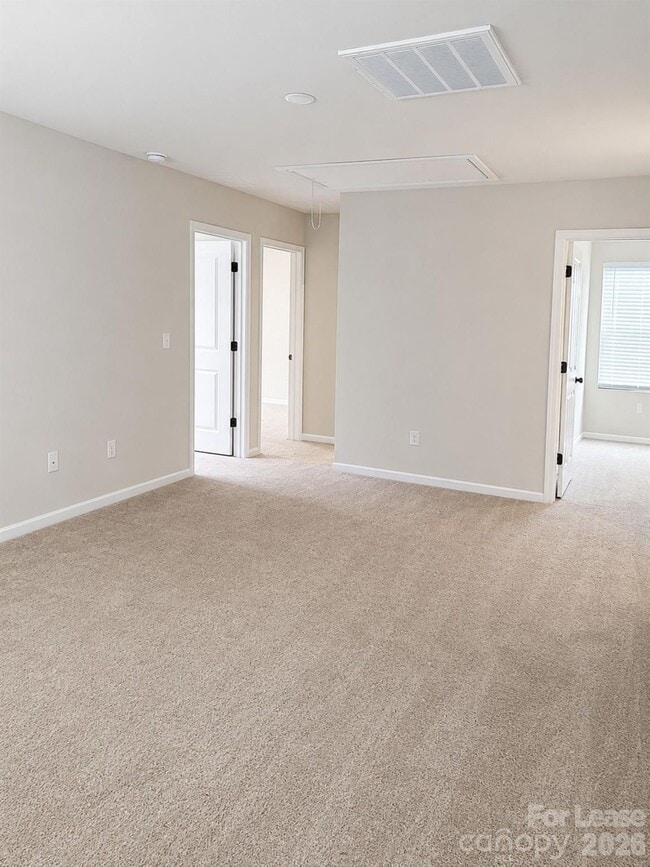 Building Photo - 166 Brentwood Dr