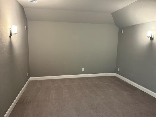 Building Photo - 15718 Tea Tree Rd