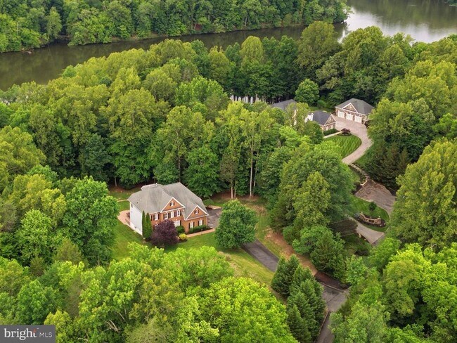 Building Photo - 5081 Wolf Run Shoals Rd