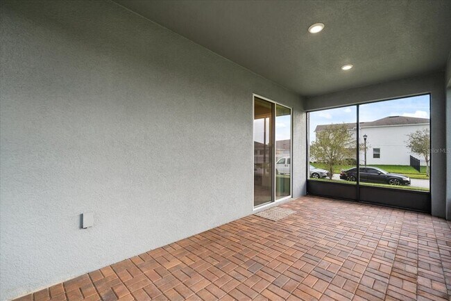 Building Photo - 5192 Chickadee St